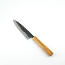 Lade das Bild in den Galerie-Viewer, Sakai Kikumori MK Aogami #2 Kurouchi Petty 150 mm