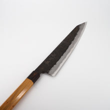 Lade das Bild in den Galerie-Viewer, Mutsumi Hinoura Aogami #2 Kurouchi Kiritsuke 240 mm