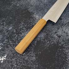 Lade das Bild in den Galerie-Viewer, Hado Ginsan Cherry 210mm Gyuto